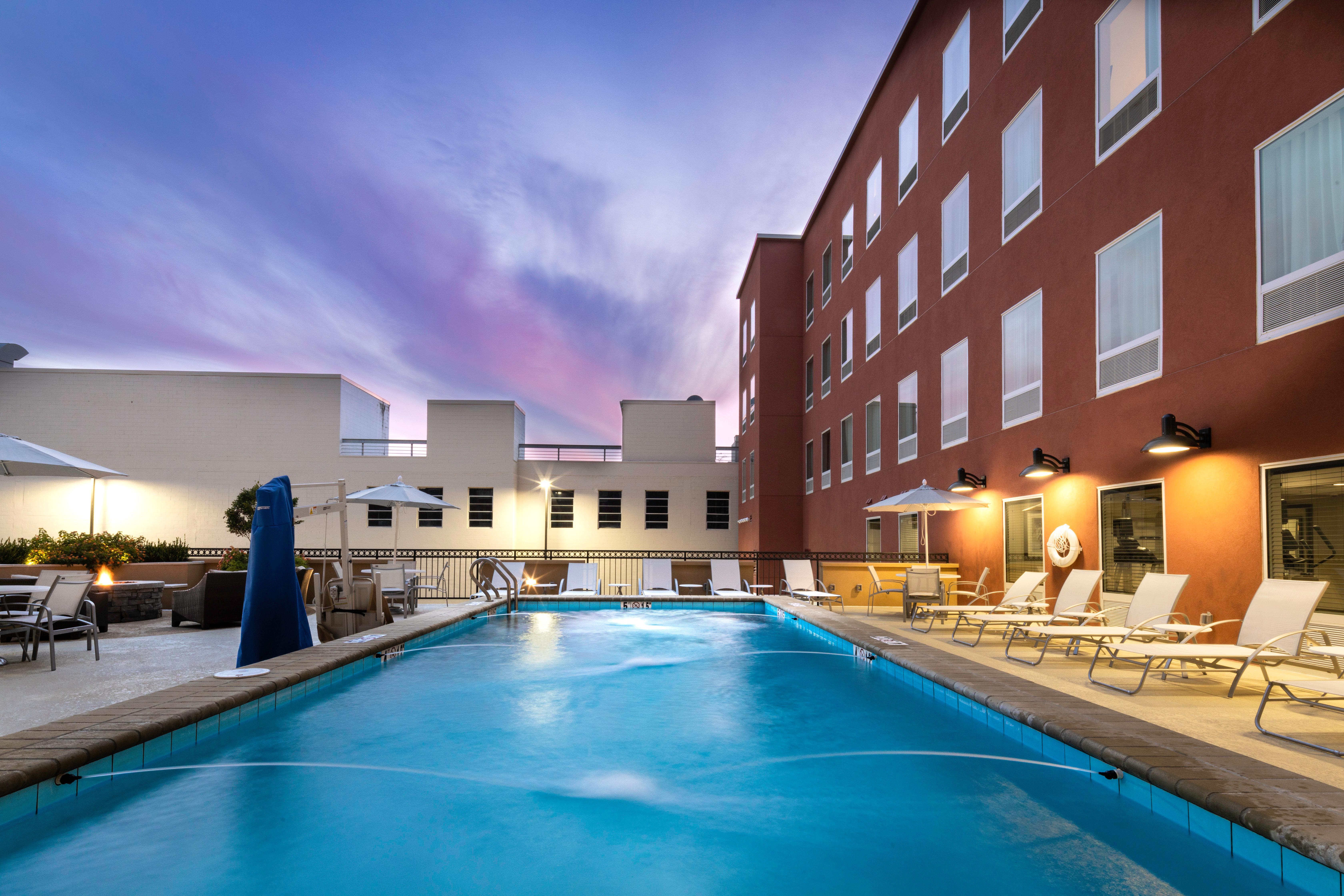 Staybridge Suites Montgomery - Downtown By Ihg Ngoại thất bức ảnh